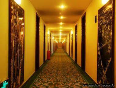 Xinlong Holiday Hotel Jiaozhou Exterior photo